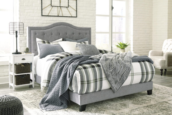 Ashley B090-382